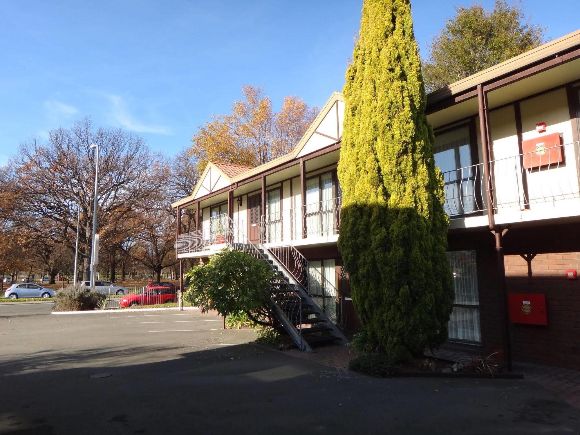 Argyle On The Park - Overlooking Hagley Park Motel Christchurch